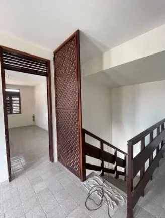 Imagem Ampla Casa Reformada com 330 m² no Jardim Treze de Maio – Conforto e Praticidade