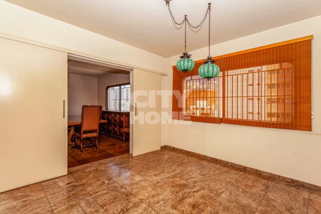 Imagem Ótimo apartamento com 301m² no Campo Belo, um por andar. Amplo living com varanda, home theather, ...