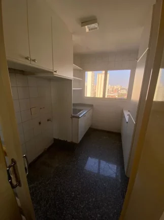 Imagem Impecável!!Apartamento alto padrão, possui 04 dormitórios, sendo duas suítes, todos com ar condi...