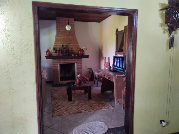 Imagem Bela Chácara Financiamento Bancário em Condomínio Fechado