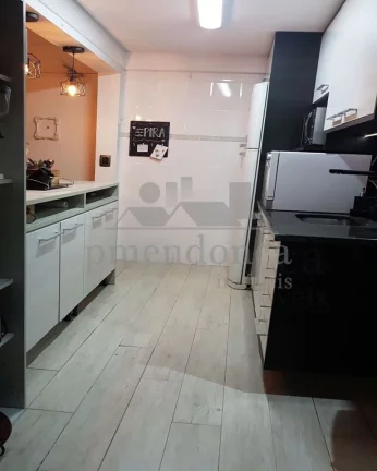 Imagem Apartamento com living para 2 ambientes, 3 dormitórios, sendo 1 suíte máster com closet, banheiro...