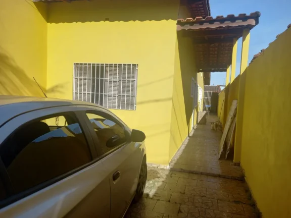 Imagem Casa para Venda em Itanhaém, Satelite, 2 dormitórios, 1 suíte, 1 banheiro, 2 vagas