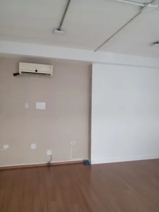 Imagem ALUGO sala com 25m², em local privilegiado e seguro!!!