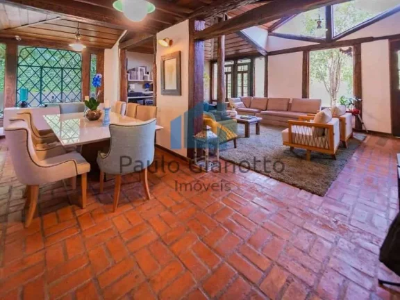 Imagem Casa Rústica, linda, Térrea c/ piscina e gourmet!