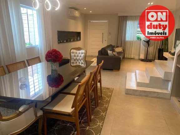 Imagem Sobrado à venda, 218 m² por R$ 1.700.000,00 - Marapé - Santos/SP