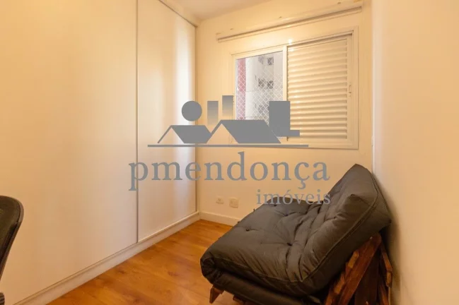 Imagem Excelente apartamento de 93m², localizado em Pinheiros com 2 quartos ( 1 suíte ) e 2 vagas..