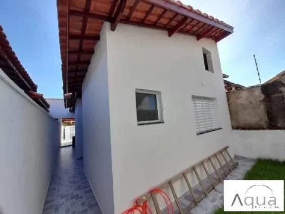 Imagem Casa para Venda em Peruíbe, Jardim Imperador, 2 dormitórios, 1 suíte, 1 banheiro, 2 vagas