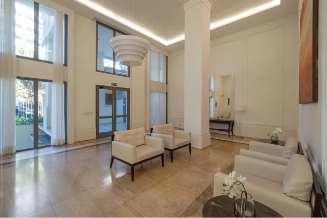 Imagem Apartamento com 1 Quarto à Venda, 56 m² em Três Figueiras - Porto Alegre