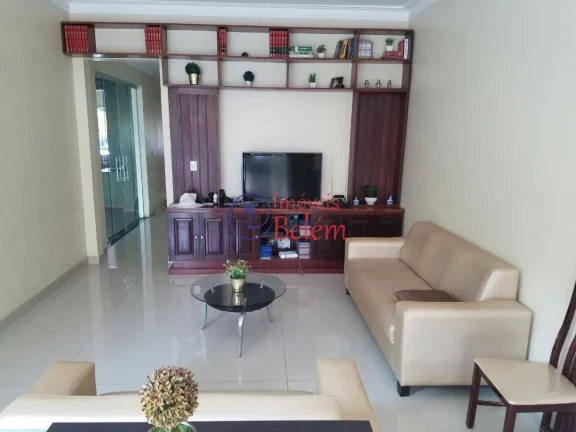 Imagem Imóveis Belém vende casa para na Cidade Velha.