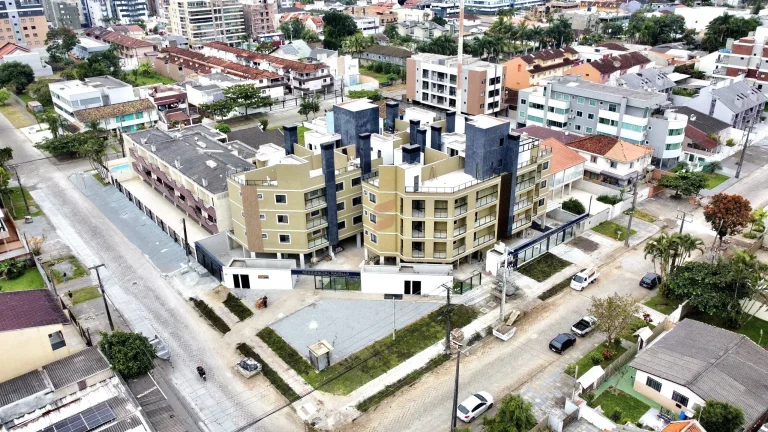 Imagem APARTAMENTO com 2 dormitórios à venda com 91.88m² por R$ 511.035,00 no bairro Caiobá - MATINHOS / PR