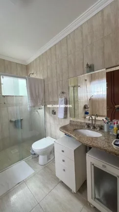 Imagem Casa com 05 dormitórios à venda, 492 m² - Praia dos Amores em Balneário Camboriú