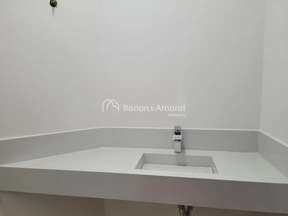 Imagem Foco na Qualidade de Vida e nos Detalhes
Viva em grande estilo no Condomínio Tabapuã!

Esta casa t...