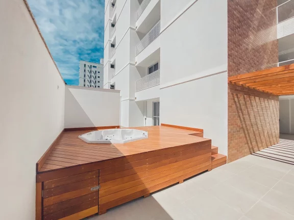 Imagem Apartamento Casa Alto Padrão, 02 Quartos, 01 Suite, 01 Vaga de Garagem, Ofurô, Praia do Morro, Guarapari - ES