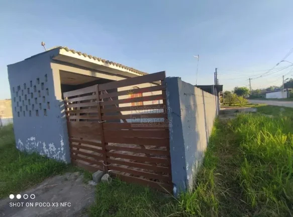 Imagem Casa para Venda em Itanhaém, Gaivota (Interior), 2 dormitórios, 1 banheiro, 4 vagas