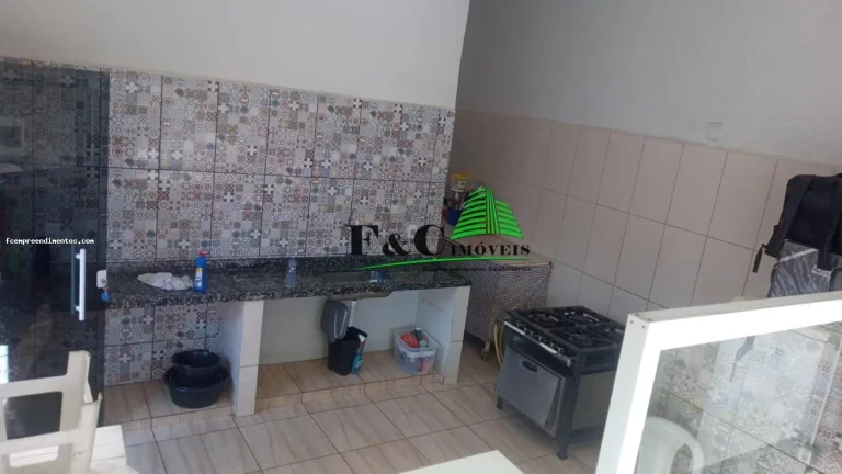 Imagem Casa para Venda em Avaré, Parque Santa Elizabeth II, 3 dormitórios, 1 suíte, 1 banheiro, 2 vagas