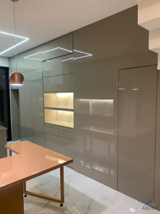 Imagem Casa Duplex Alto Padrão com 3 Suítes à Venda na Praia do Morro - Guarapari/ES