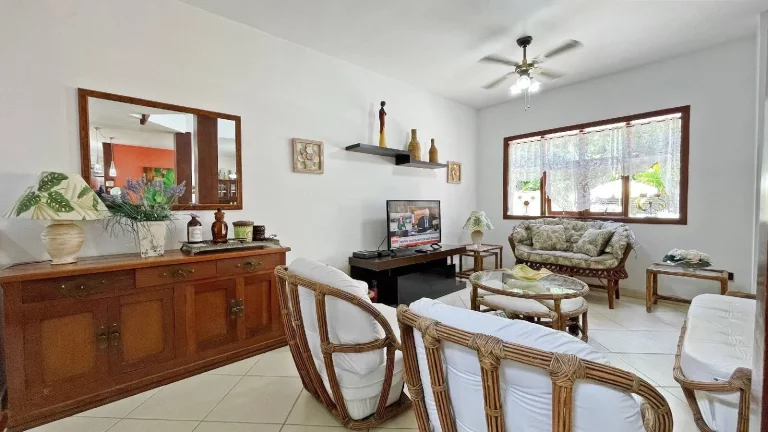 Imagem *Casa Aconchegante à Venda na Riviera de São Lourenço - Módulo 26*