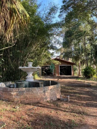 Imagem Sítio com 2 dormitórios à venda, 3500 m² por R$ 2.200.000,00 - Copaco - Arujá/SP