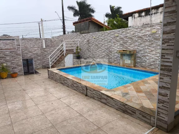 Imagem Oportunidade - Linda Casa com Piscina, Jardim Corumbá