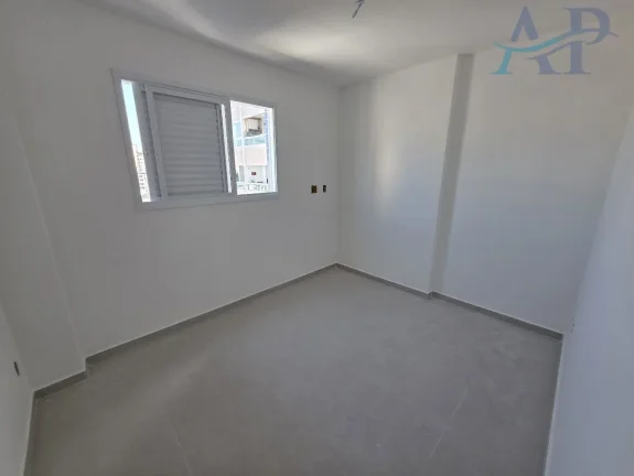 Imagem Apartamento com 2 Dormitórios em Praia Grande