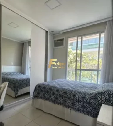 Imagem A poucos metros da praia, apartamento com 140 m² em Jardim Camburi.