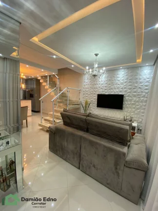 Imagem Casa com 126 AC 150 AT com 3 dorms uma suíte closet, mobilhada, piscina aqu