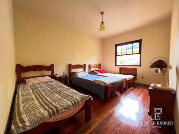 Imagem Casa com 9 dormitórios à venda, 760 m² por R$ 1.590.000,00 - Fazenda Suiça - Teresópolis/RJ