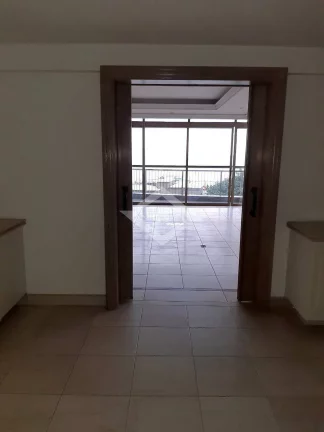 Imagem Apartamento de 4 Quartos para Venda em Copacabana com 355 m²