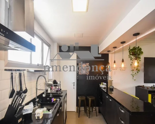 Imagem Lindo apartamento reformado em Perdizes, 100m2 de área útil, 3 quartos e 2 vagas.
