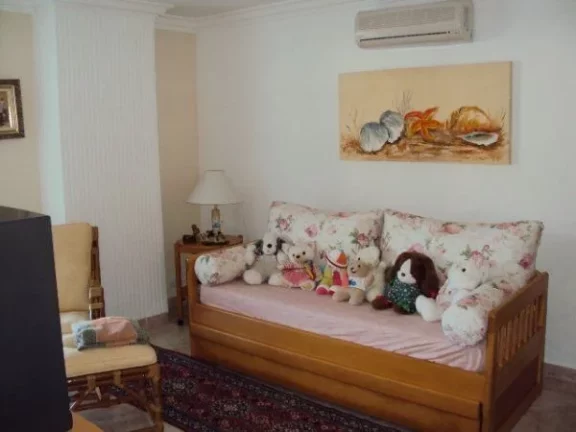 Imagem APARTAMENTO MOBILIADO PRÓXIMO À PRAIA