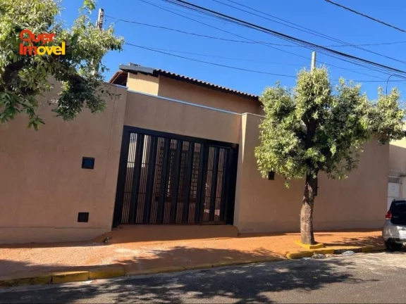 Imagem Imperdível oportunidade: Casa à venda em Ribeirão Preto - Vila Tibério, 3 quartos, 1 suite, 1 sala, 3 banheiros, 2 vagas, 146 m².