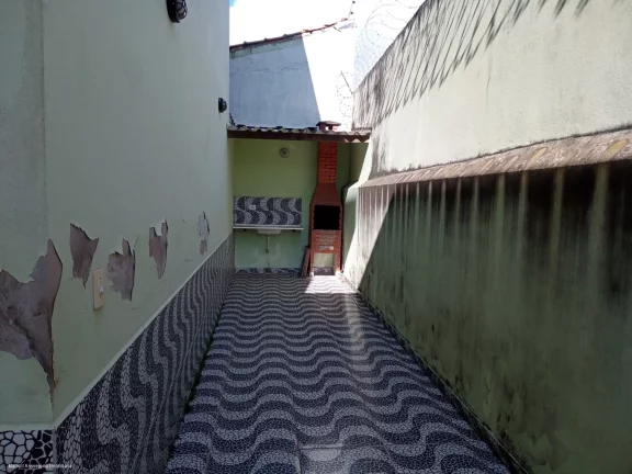 Imagem CASA RESIDENCIAL em MONGAGUÁ - SP, centro
