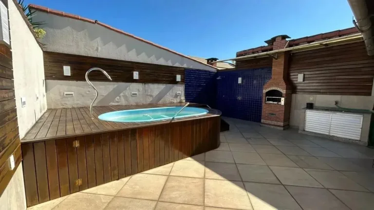 Imagem Casa, Residencial para Venda, Mata da Praia, Vitória