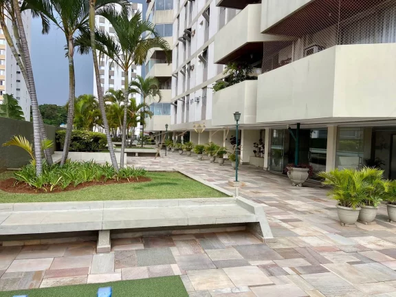 Apartamento com 3 Quartos à Venda, 140 m² em Centro - Campinas