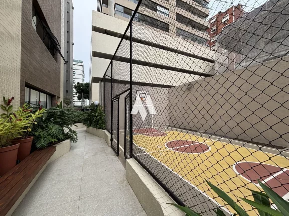 Imagem Apartamento à Venda com 2 dormitórios e vaga demarcada em José Menino, Santos/SP