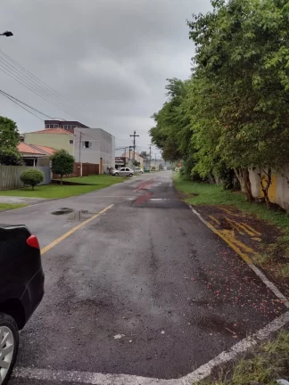 Imagem BARRACÃO/GALPÃO à venda com 384m² por R$ 1.200.000,00 no bairro Guatupê - SÃO JOSÉ DOS PINHAIS / PR