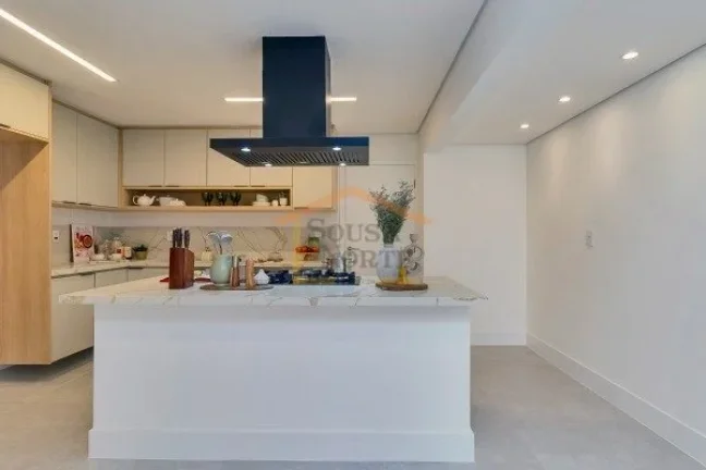 Imagem Apartamento com 142 m², 2 dormitórios, sendo 2 suítes, sala ampla para 3 ambientes, cozinha, áre...