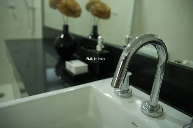 Imagem Aluguel de Studio na Vila Olímpia 1 quarto, 1 sala, 1 banheiro, 1 vaga e 35m²