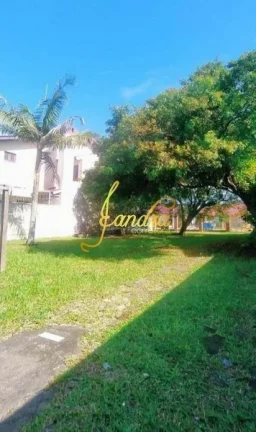 Imagem Sobrado em Capão Novo, com 06 dormitórios sendo duas suítes