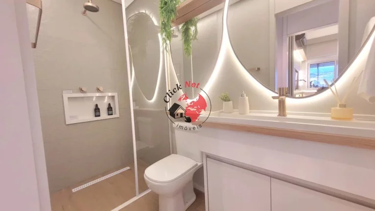 Imagem Apartamento à Venda a 1 quadra da praia no bairro Embaré em Santos