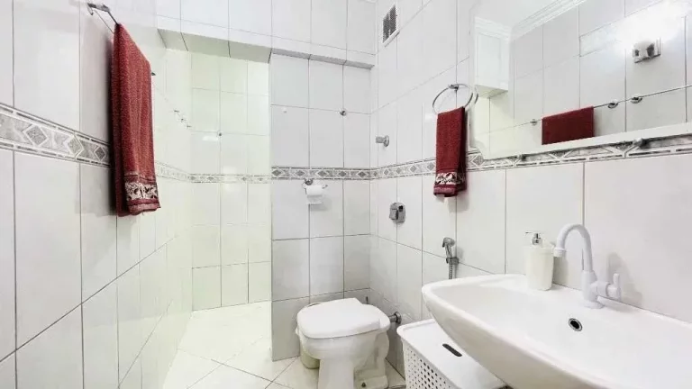 Imagem Apartamento frente mar com 3 dormitórios sendo 1 suíte na Barra Norte de Balneário Camboriú/SC