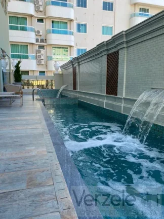 Imagem Apartamento Quadra Mar para Venda em Itapema / SC no bairro Meia Praia