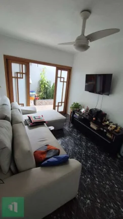 Imagem Casa à venda em Diadema, Piraporinha, com 3 quartos, 208,36m2