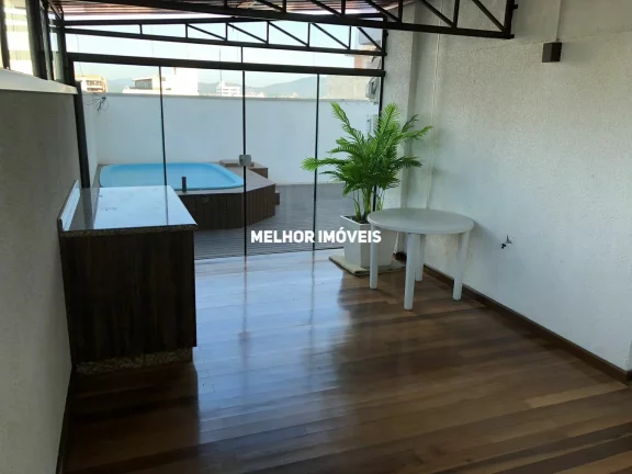 Imagem Locação Anual apartamento garden mobiliado e equipado com 03 dormitórios no Centro de Balneário Camboriú.