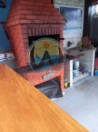 Imagem Imperdível: Casa à venda em Ubatuba-SP, no bairro Silop! 3 quartos, 3 suítes, 1 sala, 4 banheiros, 341m². Confira!