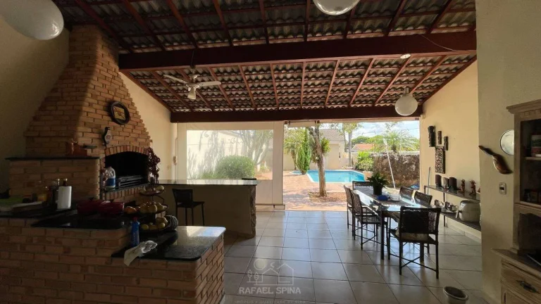 Imagem Casa à venda no bairro Vila Petrópolis - Atibaia/SP