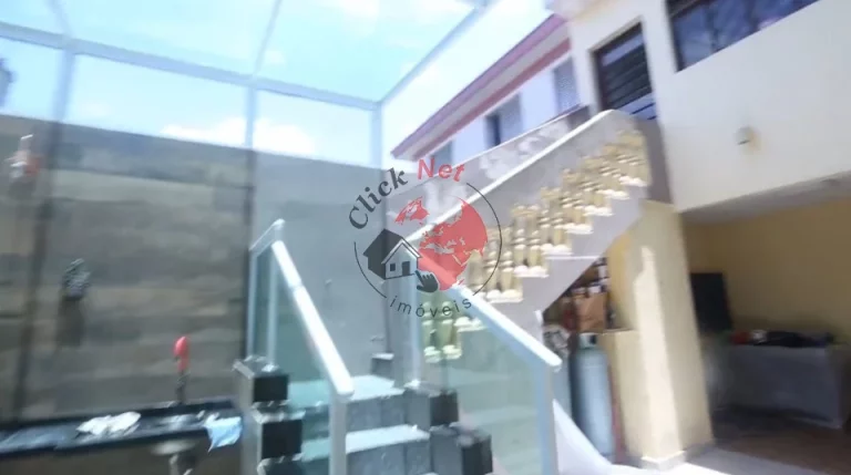 Imagem Casa Assobradada 3 dormitórios e 6 vagas á Venda no bairro Rudge Ramos, São Bernardo do Campo