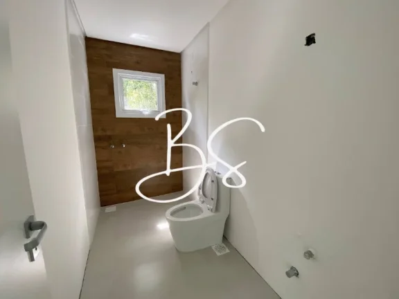 Imagem CASA RESIDENCIAL em GRAMADO - RS, Vale das Colinas