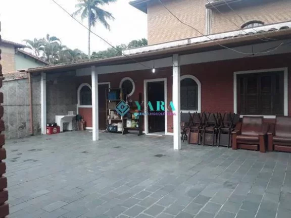 Imagem Ubatuba - Casa Espaçosa em local privilegiado no Bairro Pq Vivamar,