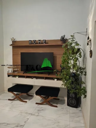 Imagem Casa para Venda em Limeira, Jardim dos Jequitibás, 3 dormitórios, 1 suíte, 1 banheiro, 1 vaga